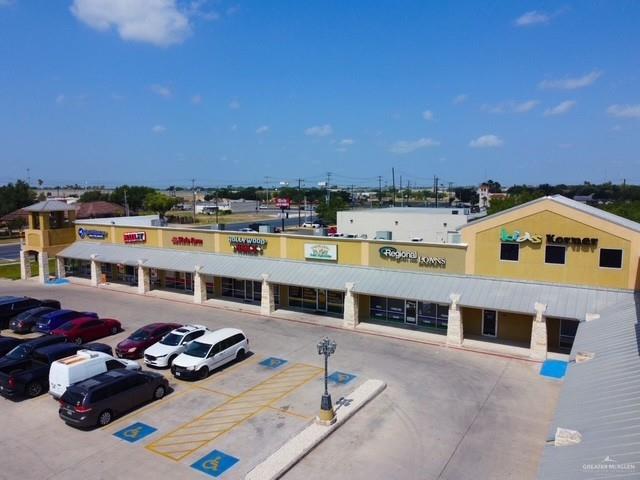 Photo 15 of 810 Veterans Boulevard #19