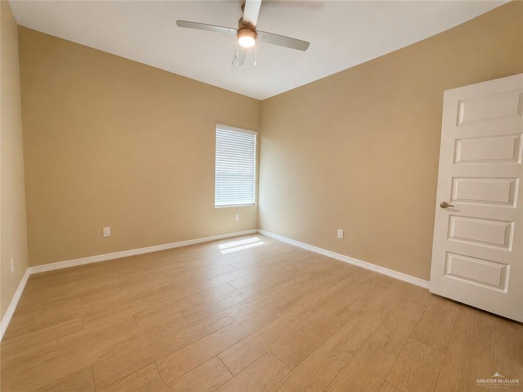 Photo 10 of 3101 Sandlewood Street #4