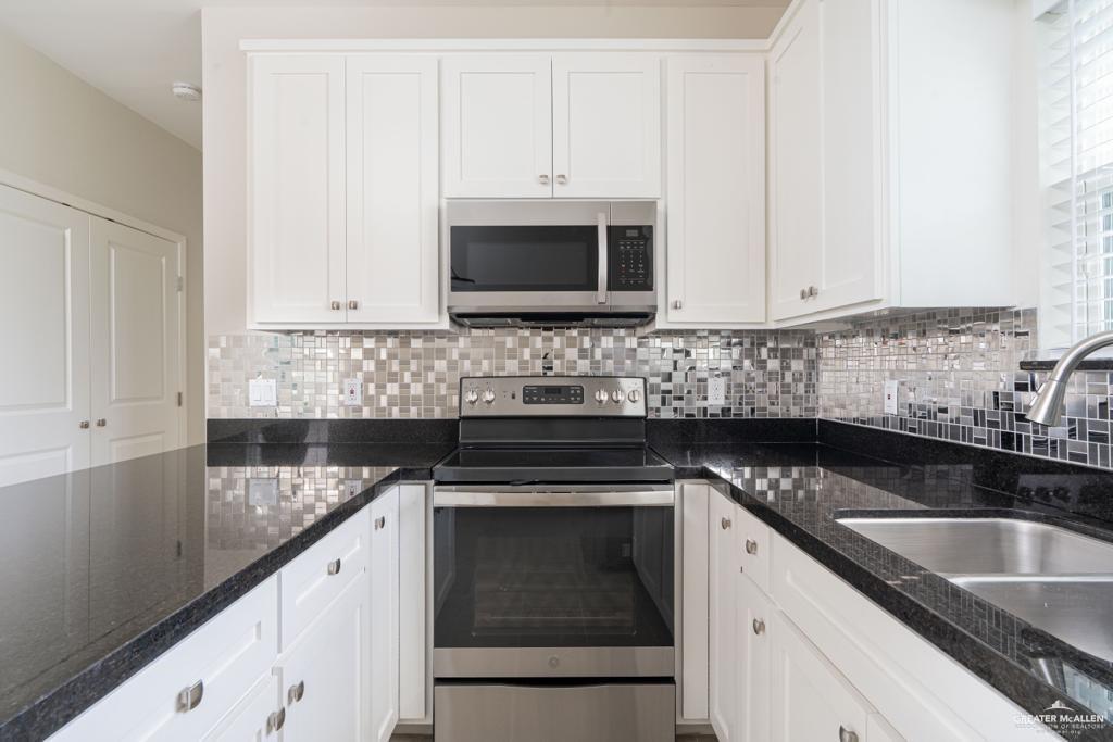 Photo 6 of 1040 English Avenue #4