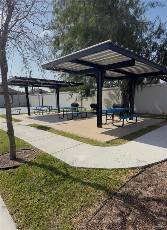 Photo 14 of 4217 Heron Avenue #23