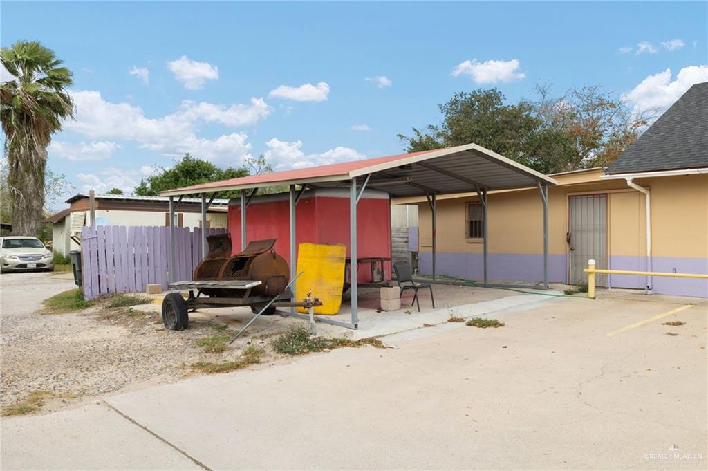 Photo 5 of 2609 Granada Drive