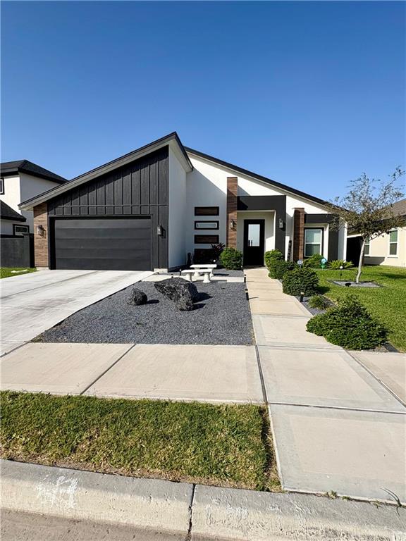 Photo 2 of 2505 Cartier Drive