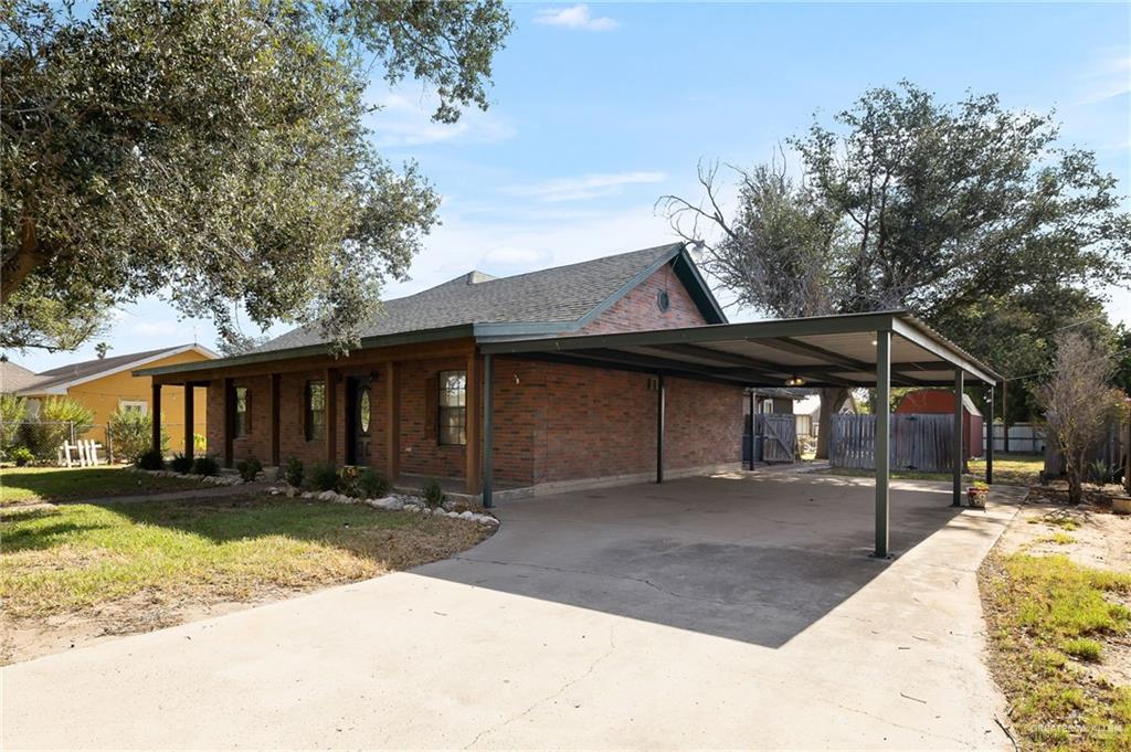 Photo 1 of 1410 Bunny Street, Alton