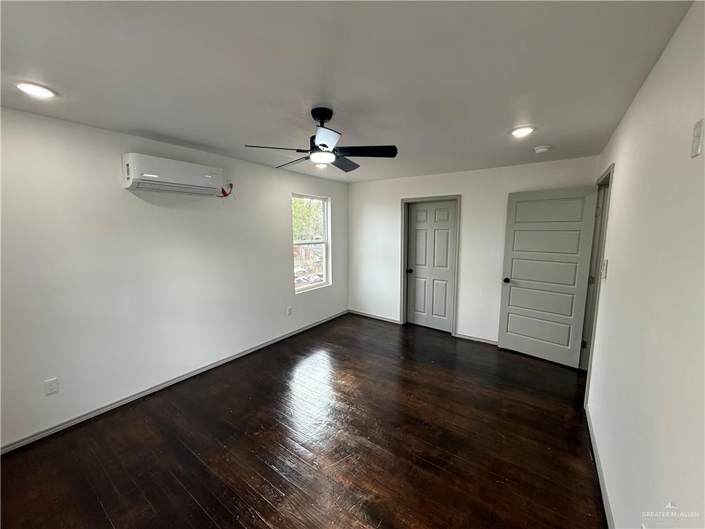 Photo 36 of 212 11th Street