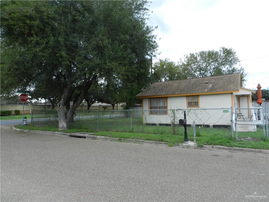 Single Family home at 3521 Mccoll Road, McAllen, Texas