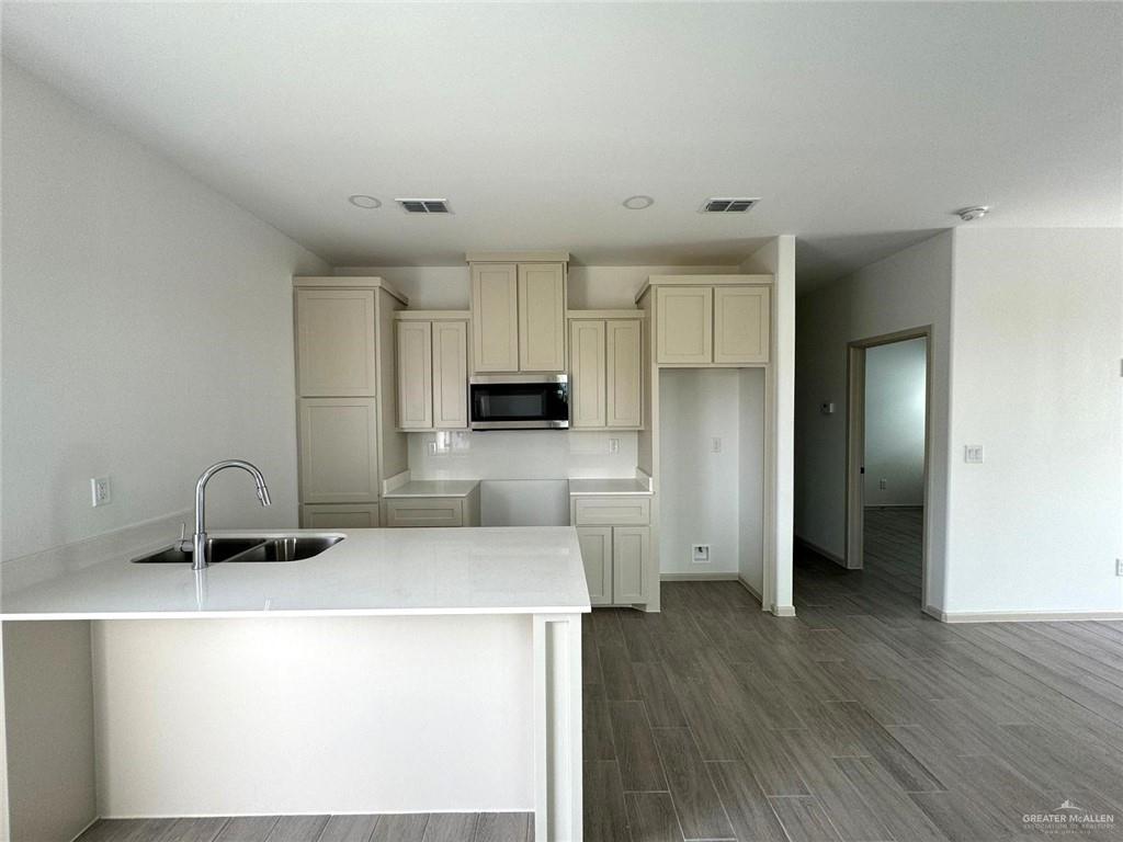 Photo 3 of 7707 58th Lane #2