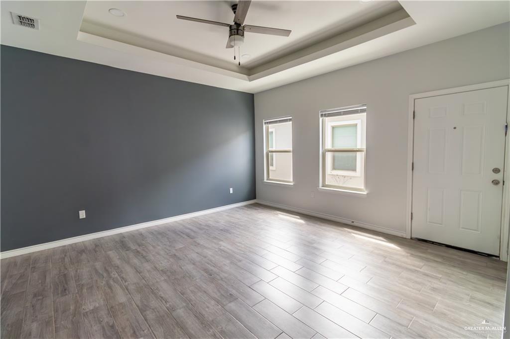 Photo 6 of 2808 Rosemary Drive