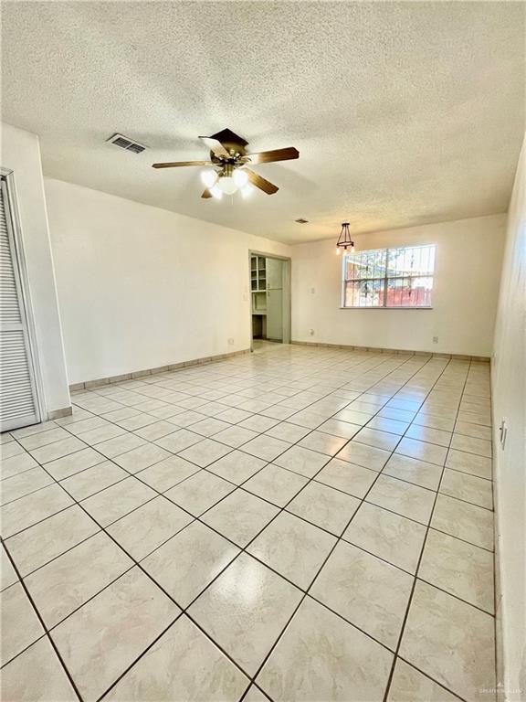 Photo 18 of 2520 Goldcrest Avenue