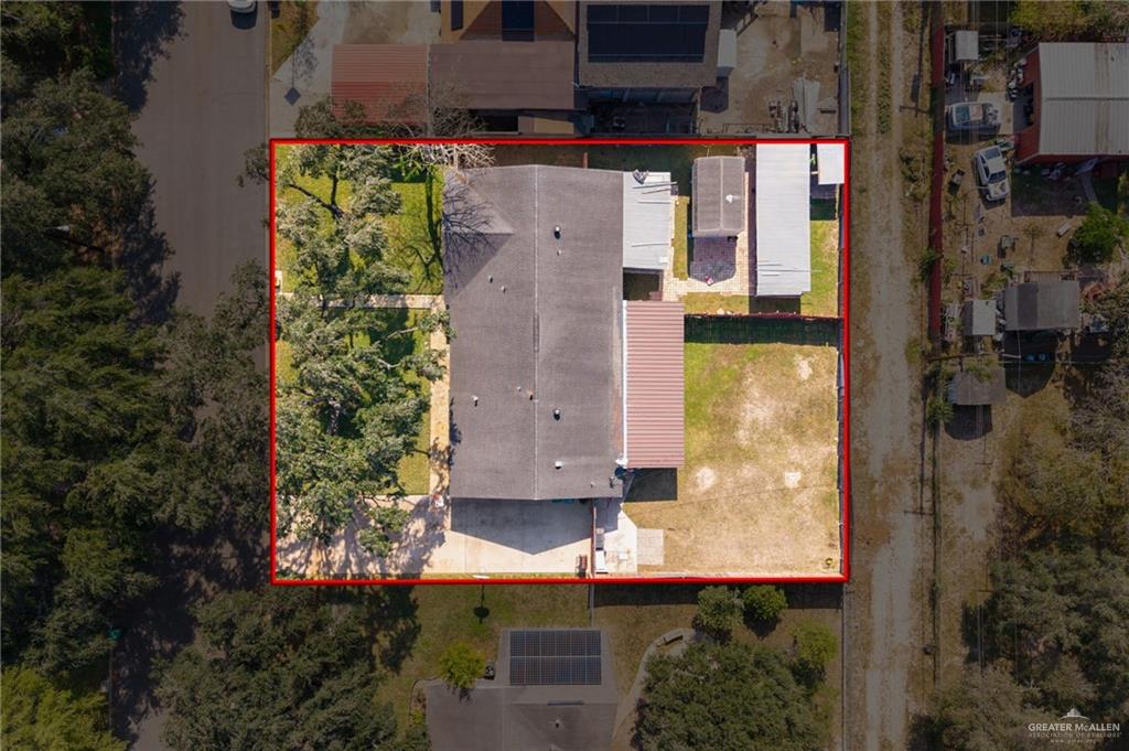Photo 15 of 1222 Bluebonnet Street