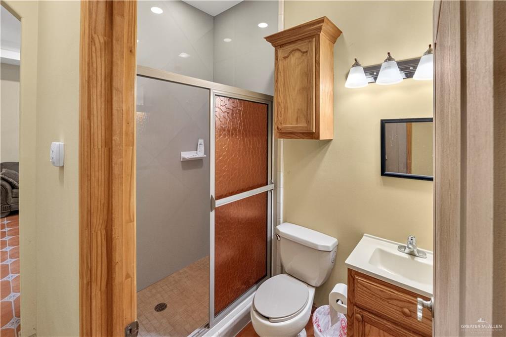 Photo 12 of 552 Godornis Street