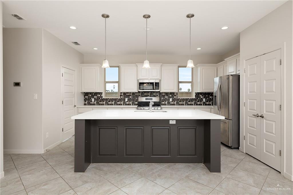 Photo 8 of 14505 Limestone Way