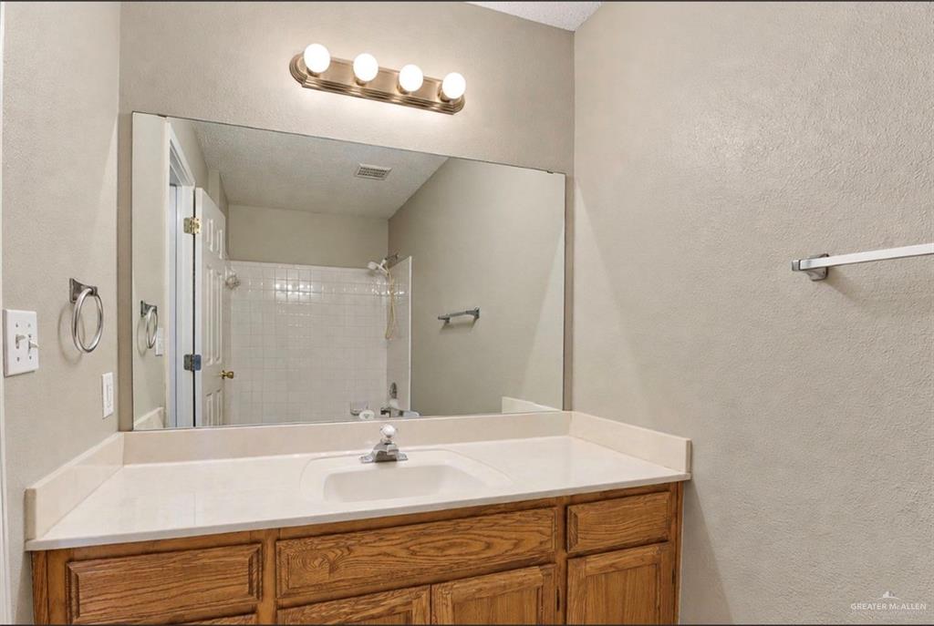 Photo 15 of 4900 34th Street