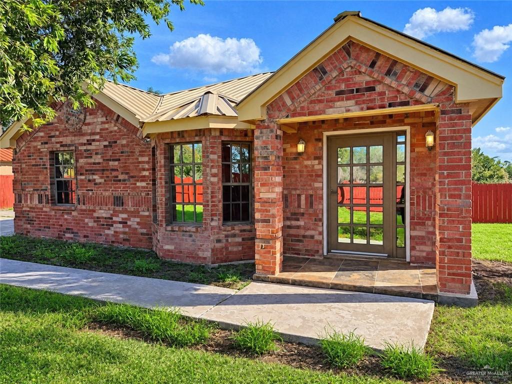 Photo 1 of 1020 Tamaulipas Street, Weslaco