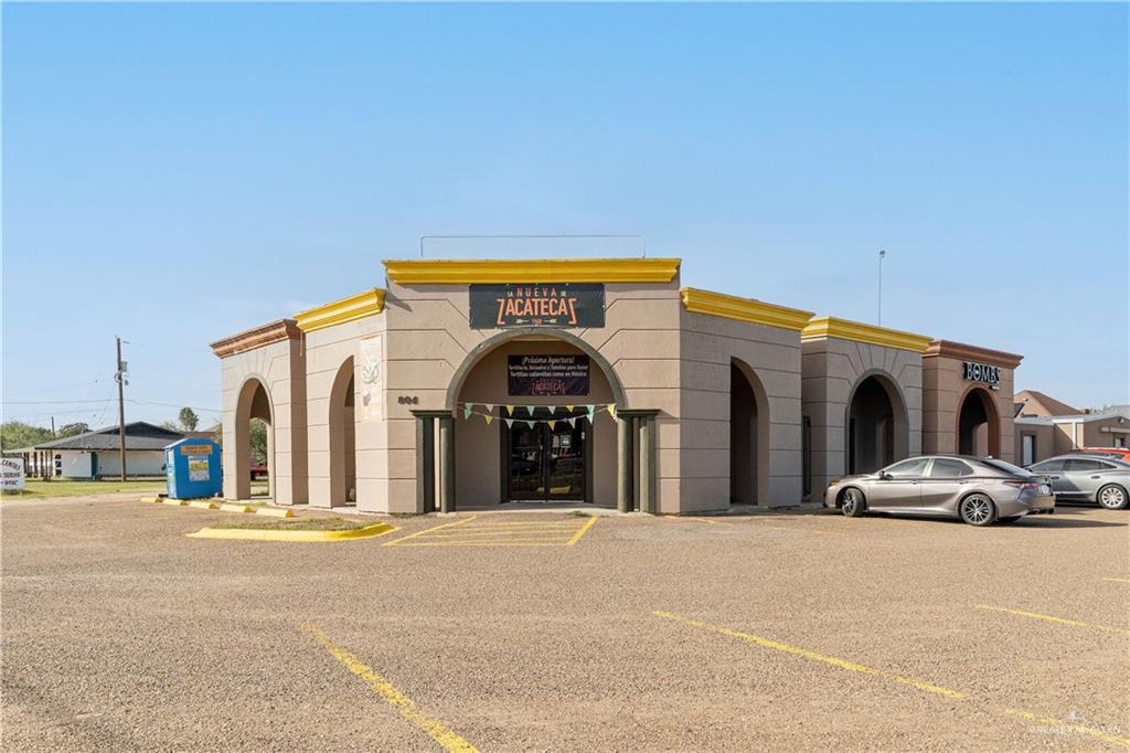 Photo 1 of 804 Veterans Boulevard, Palmview