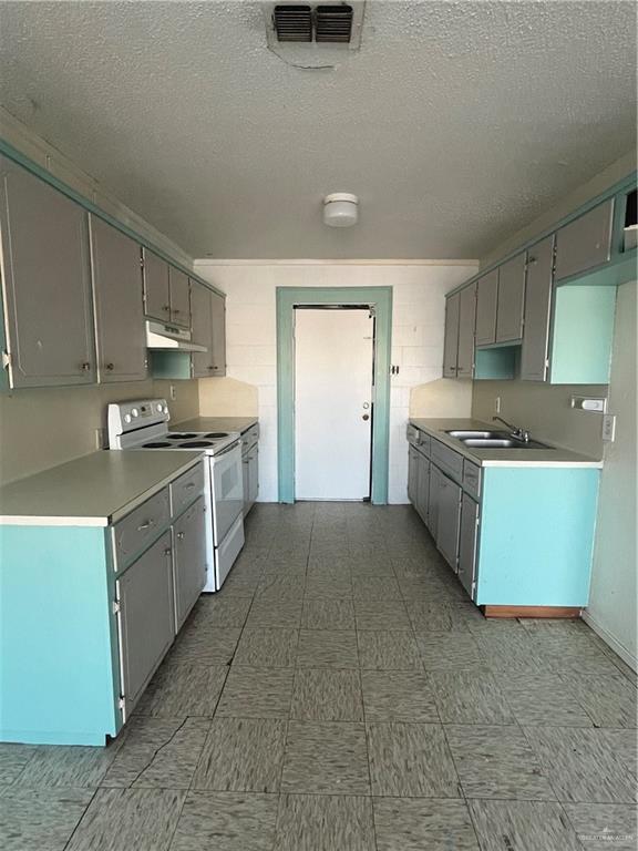 Photo 3 of 212 2nd Street