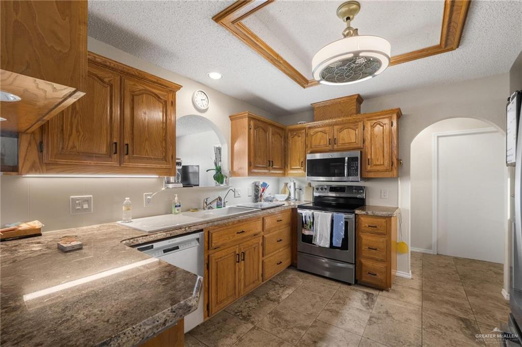 Photo 4 of 7416 Golf Drive