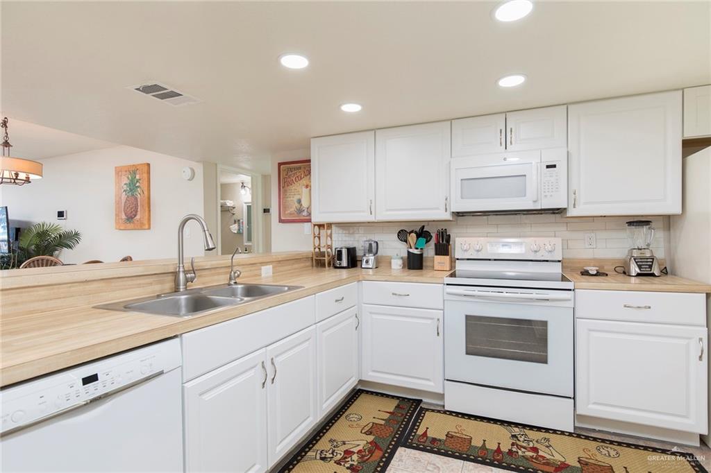 Photo 10 of 404 Padre Boulevard #201