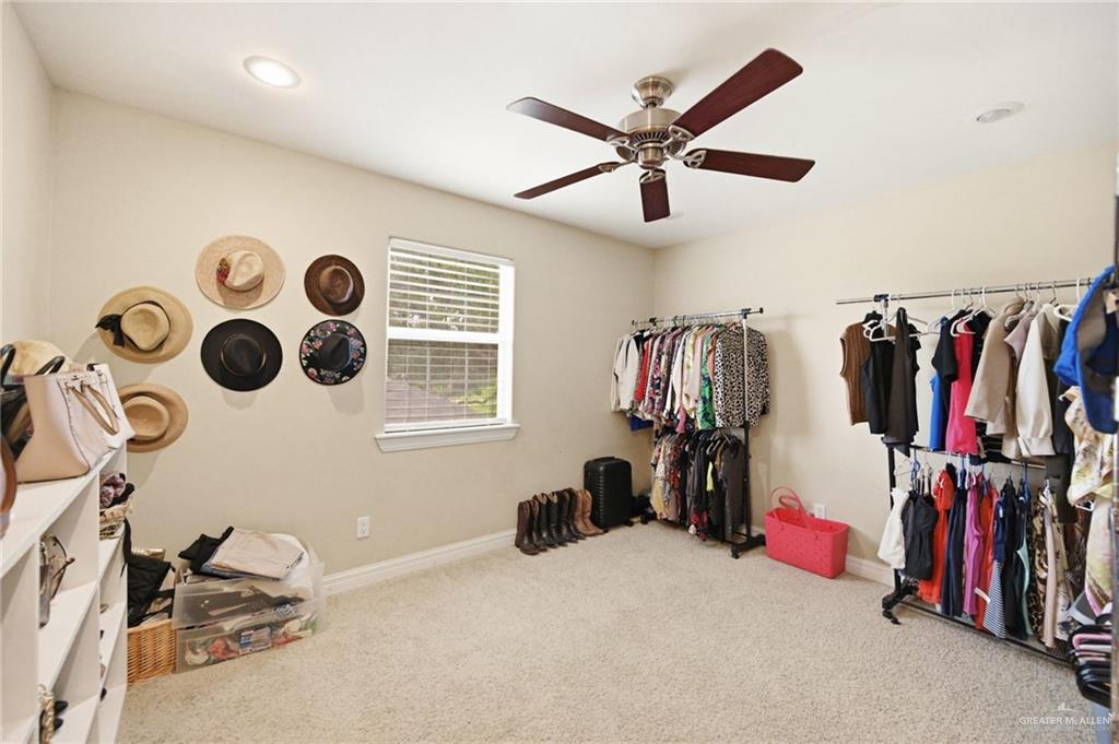 Photo 19 of 4200 Palm Grove Drive