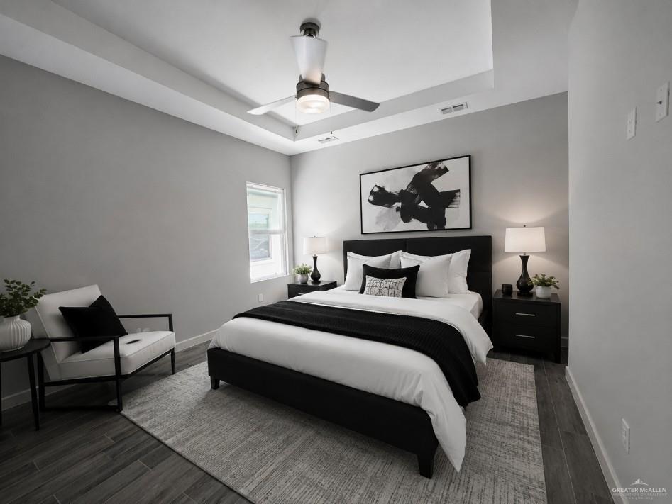 Photo 6 of 707 Coves Lane #1