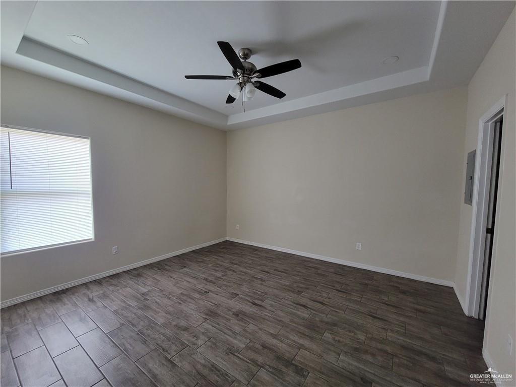 Photo 8 of 810 Missouri Street