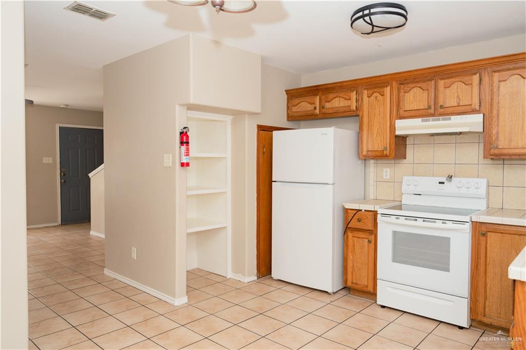 Photo 5 of 4308 King Drive