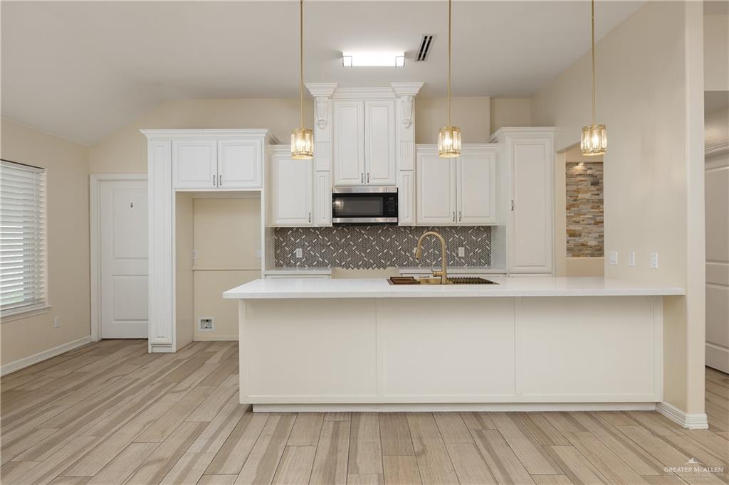 Photo 8 of 5001 Aguajito Street