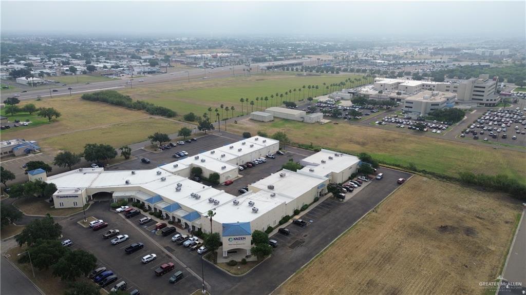 Photo 4 of 909 Business Park Drive #11