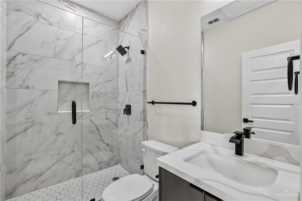 Photo 9 of 1304 Rosewood Lane #1