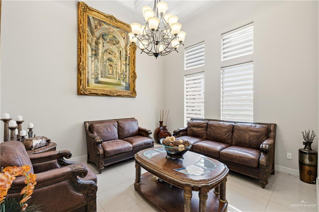 Photo 2 of 5104 Highland Avenue