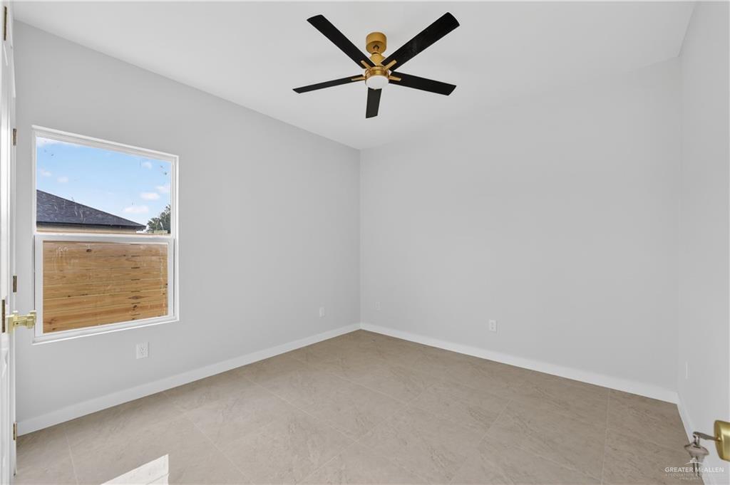 Photo 9 of 3525 McGrady Street