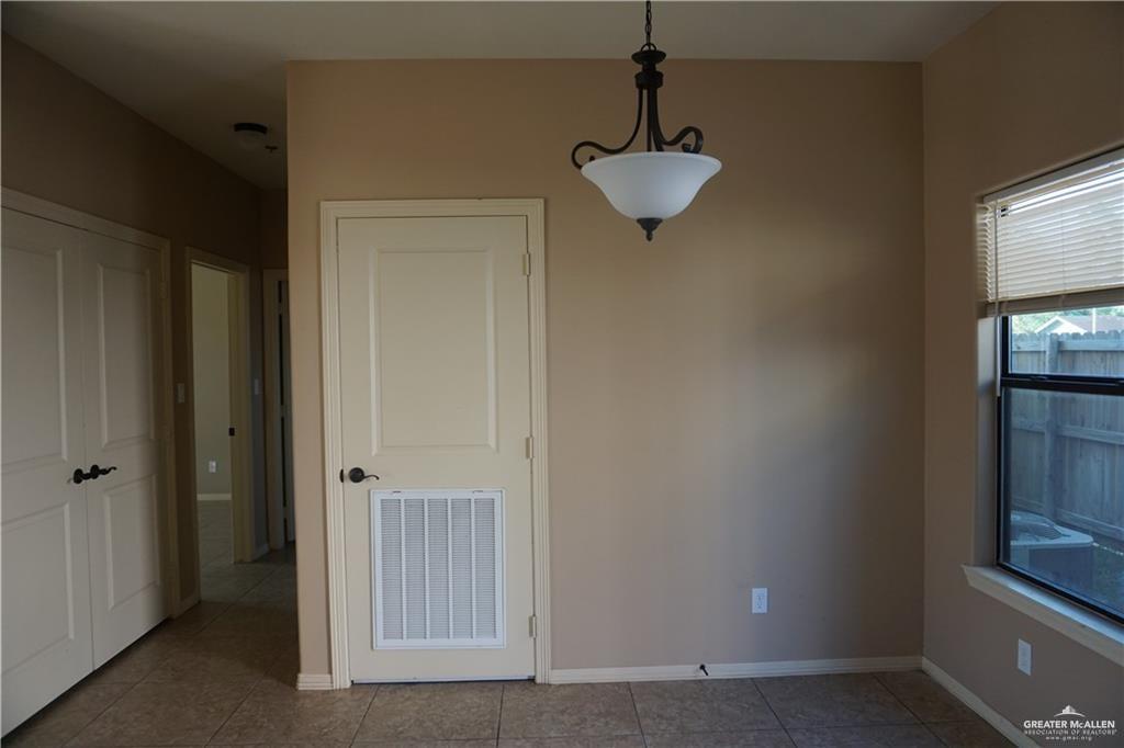 Photo 5 of 1104 Eisenhower Street #J
