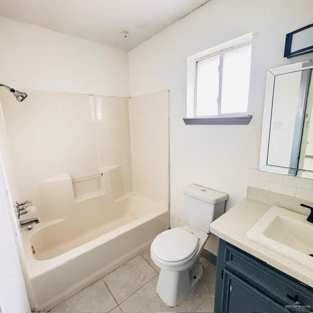 Photo 5 of 707 Keralum Avenue #2