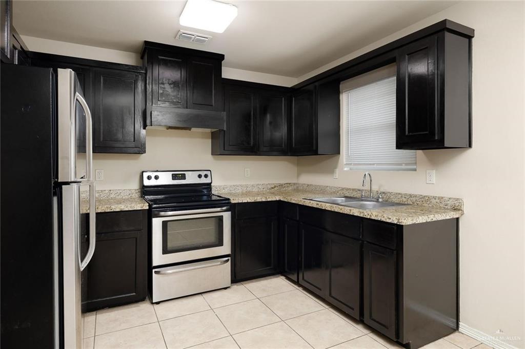Photo 3 of 2208 Taxco Court #3