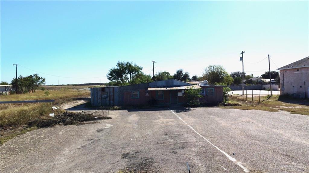 Photo 2 of 2110 Expressway 83