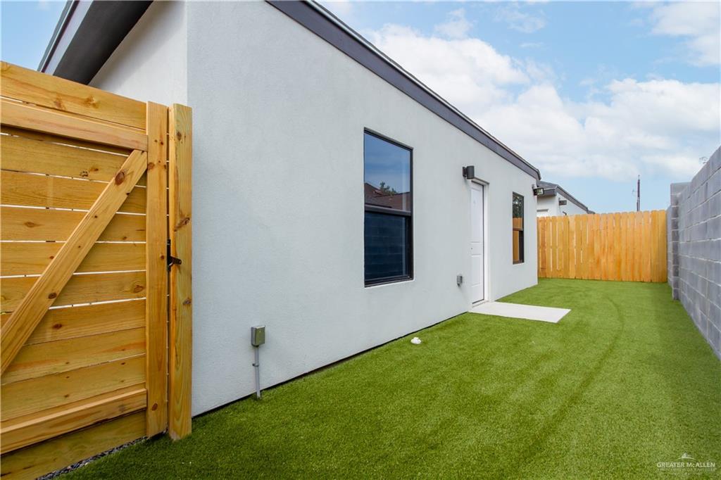 Photo 14 of 4220 Hummingbird Avenue #80