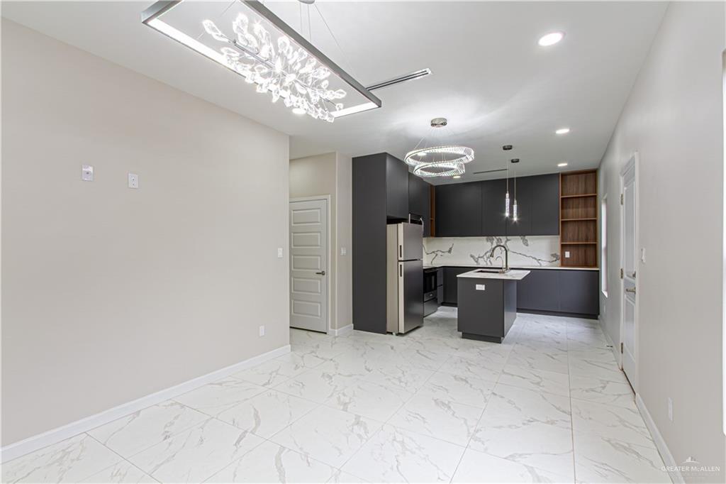 Photo 2 of 4220 Hummingbird Avenue #80