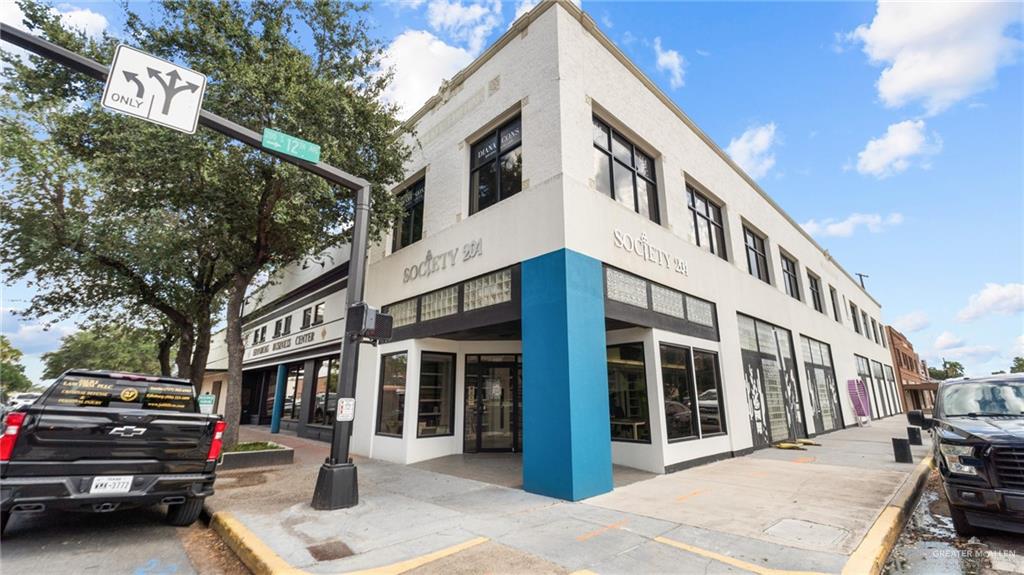 Photo 16 of 200 Cano Street