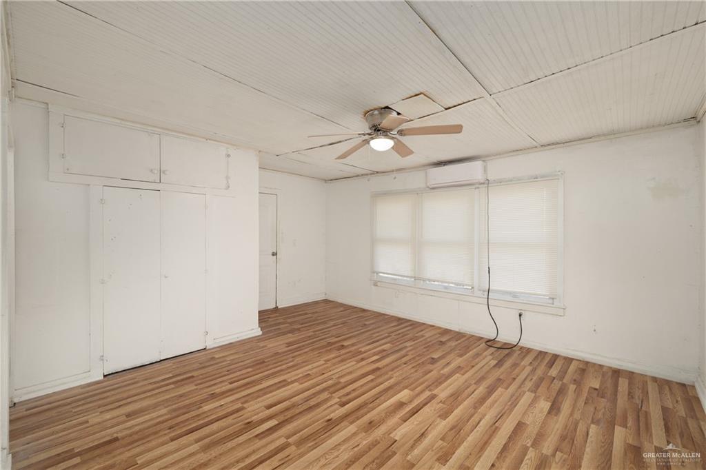 Photo 8 of 221 14th Street