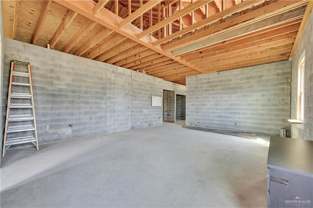 Photo 7 of 5415 Pancho Villa Drive
