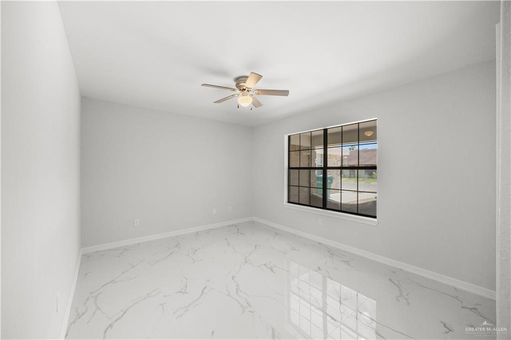 Photo 7 of 2706 Ashley Drive