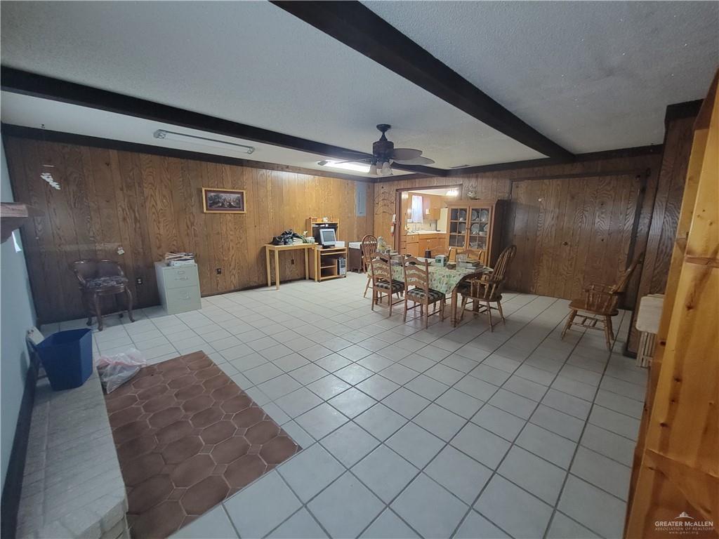 Photo 7 of 2508 Harvey Street