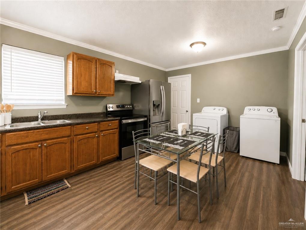 Photo 3 of 134 Maria Street