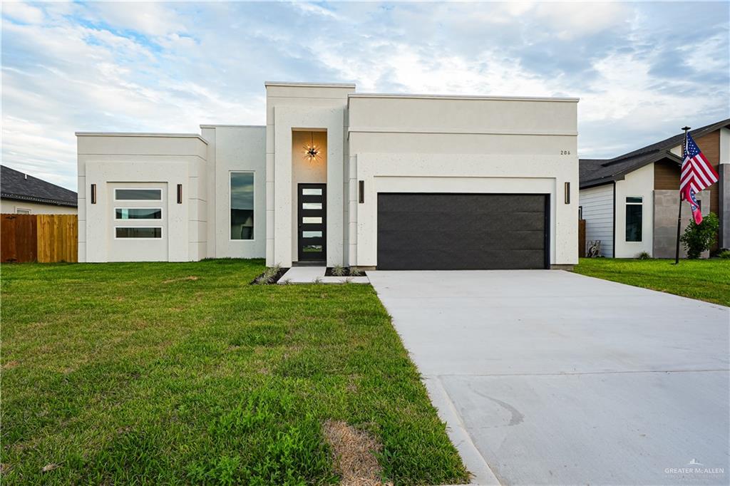 Photo 1 of 206 Hope Drive, La Feria