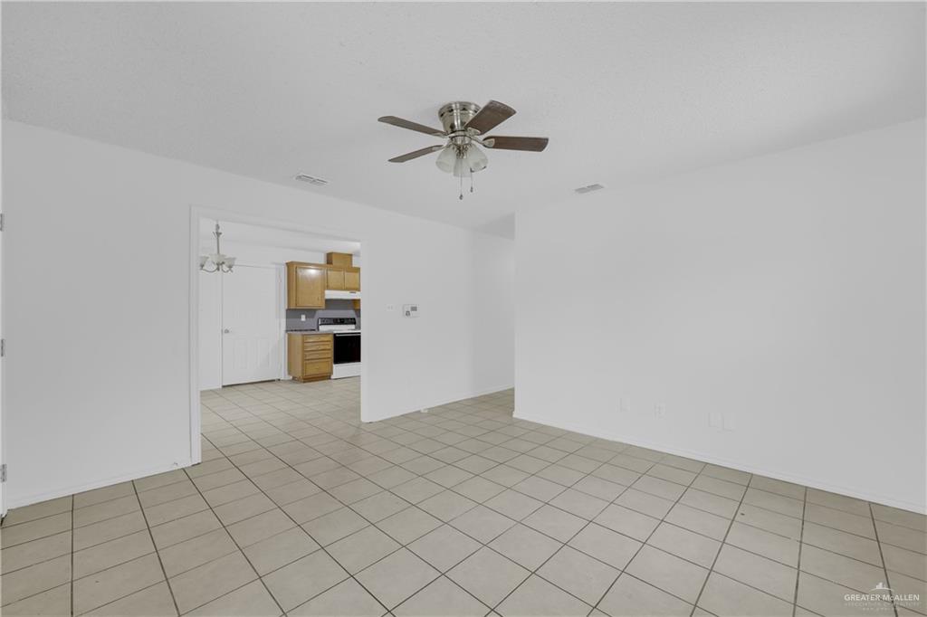 Photo 3 of 4125 Goldenrod Avenue