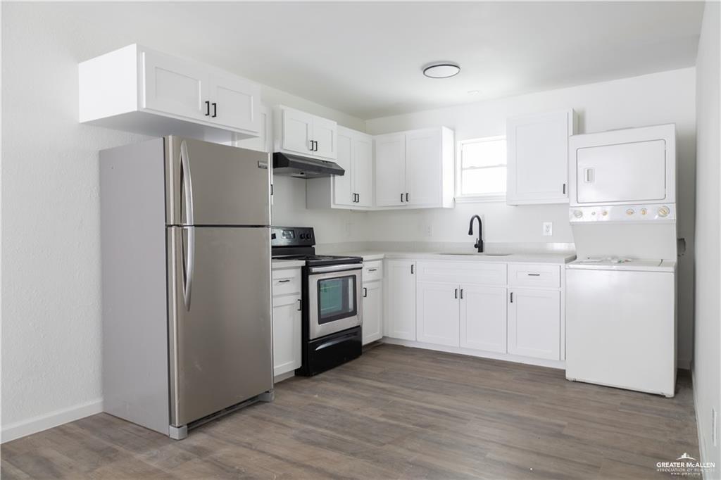 Photo 2 of 317 28th Street