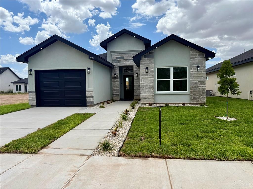 Photo 1 of 5805 Luz Del Sol Street, Edinburg