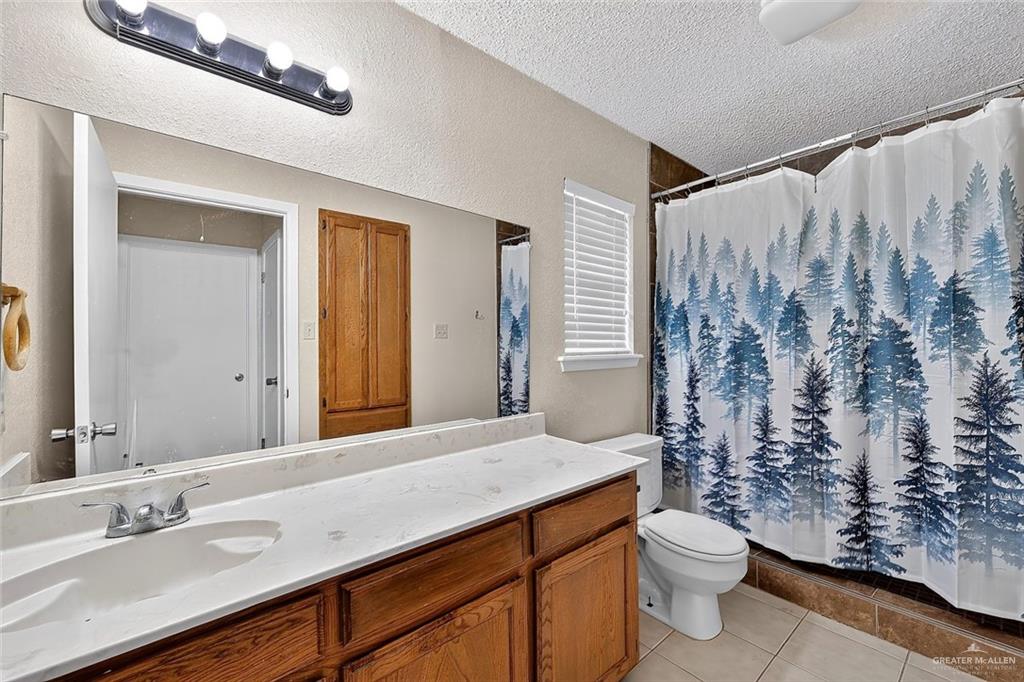 Photo 10 of 1602 Avocet Avenue #B