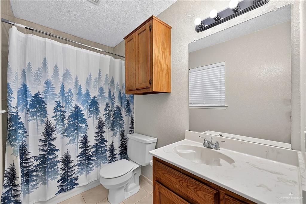 Photo 11 of 1602 Avocet Avenue #B