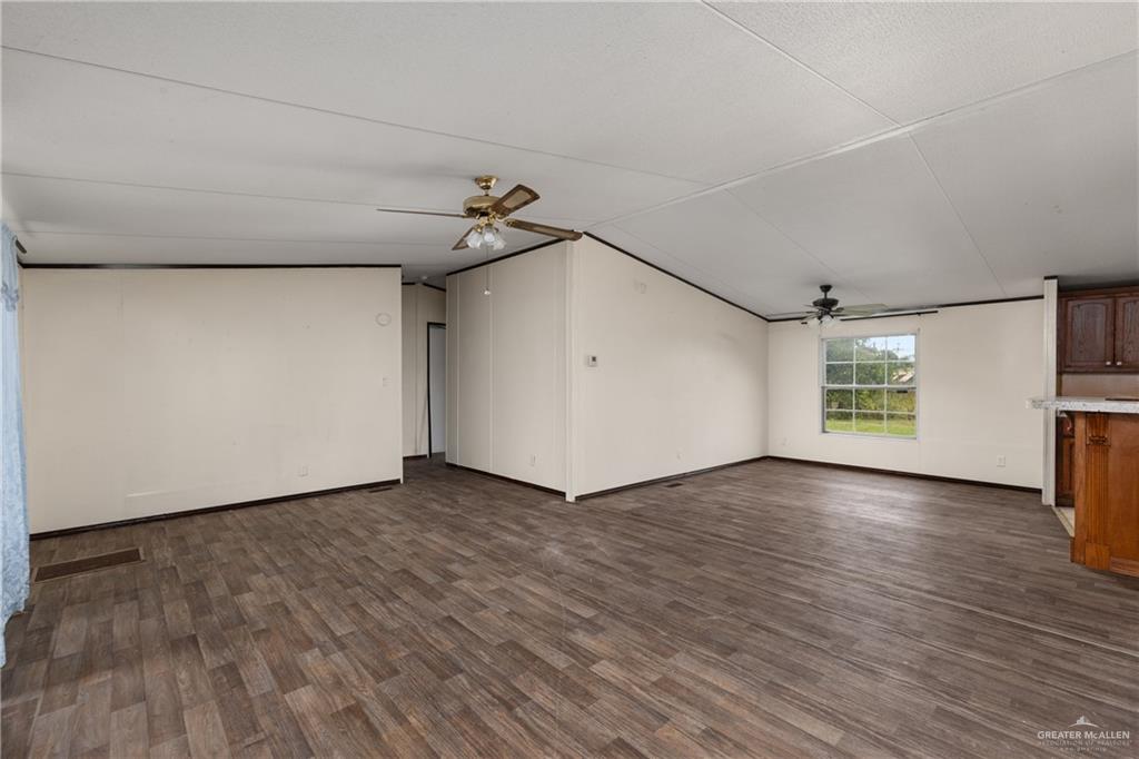 Photo 10 of 2711 Abraham Street