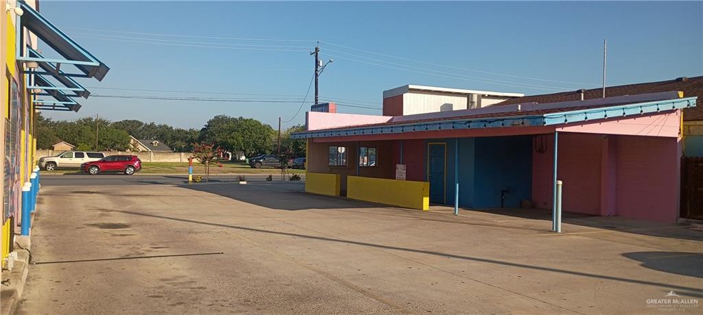 Photo 12 of 619 Veterans Boulevard